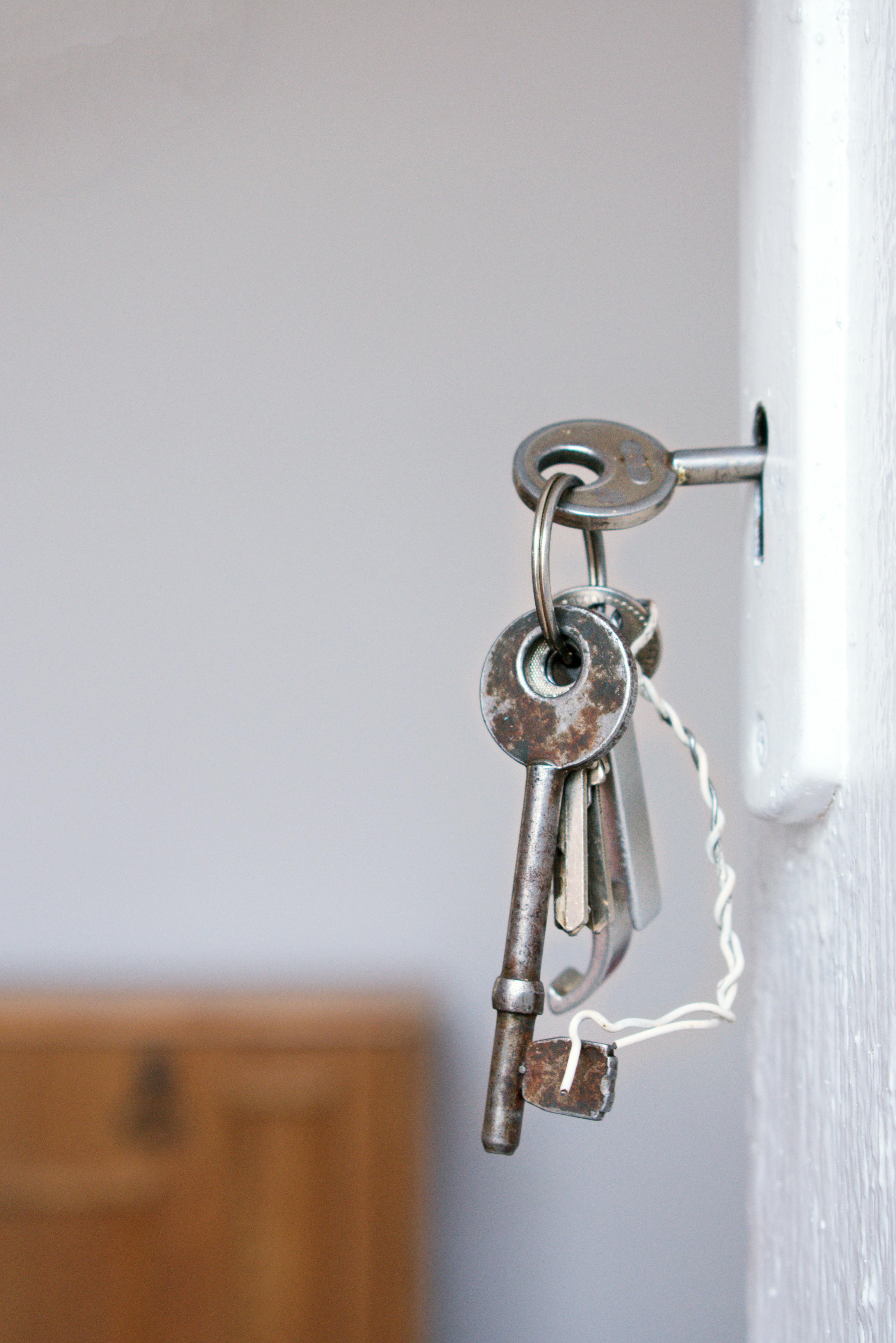 Emergency lockout resolution and key replacement